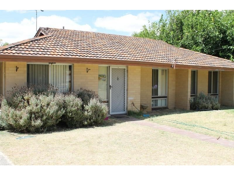 11 Isandra Close, Pinjarra WA 6208