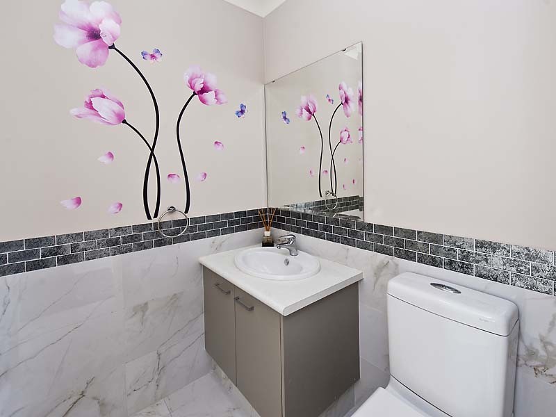 106 HANOVER WAY, Pinjarra WA 6208