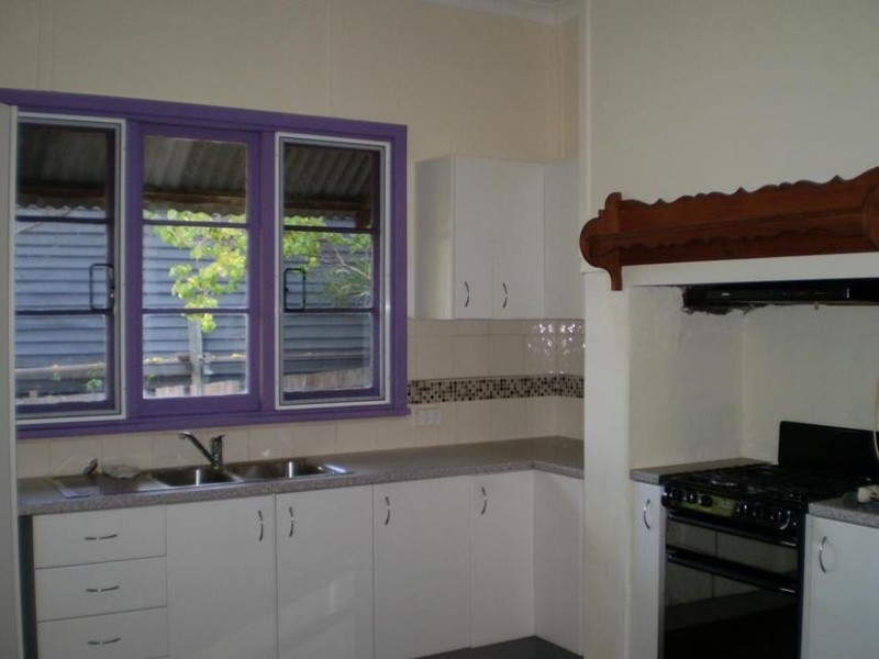 18 Sollya Crescent, Dwellingup WA 6213