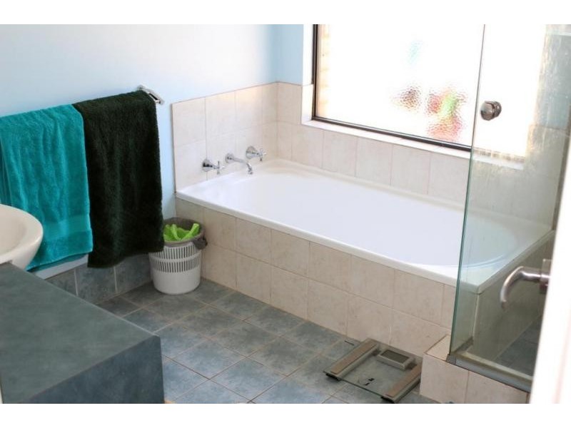 19 Coral Park Drive, North Dandalup WA 6207