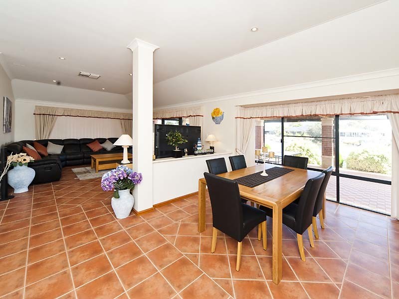 65 Heron Place, South Yunderup WA 6208