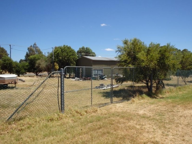 43 Central Avenue, North Dandalup WA 6207
