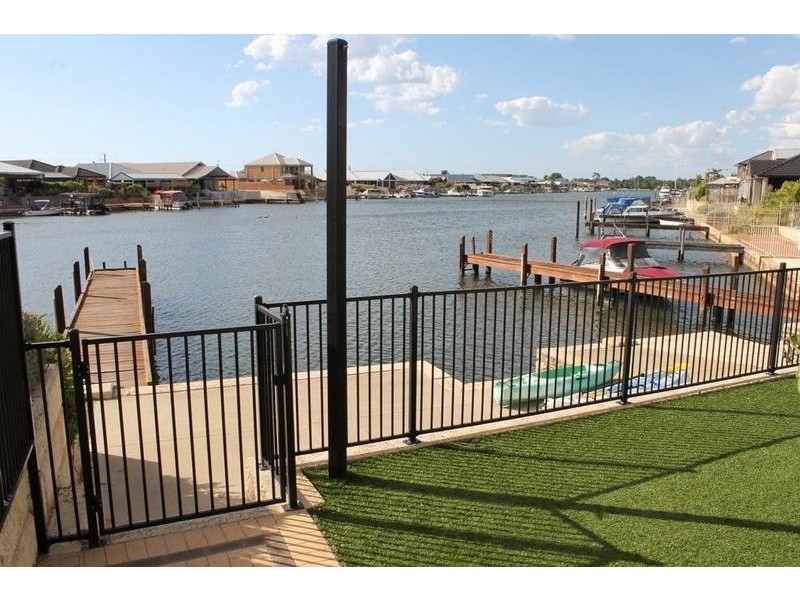 112 Murray Waters Boulevard, South Yunderup WA 6208