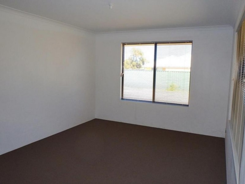 29 Wisteria Crescent, Pinjarra WA 6208