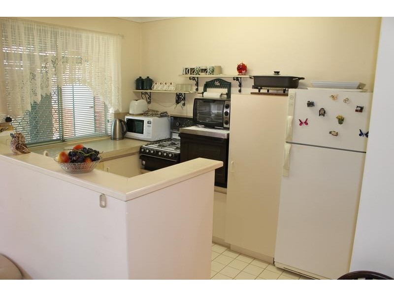 Unit 6/8 Peel Street, Pinjarra WA 6208