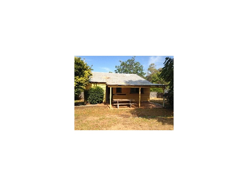 17 Marginata Crescent, Dwellingup WA 6213