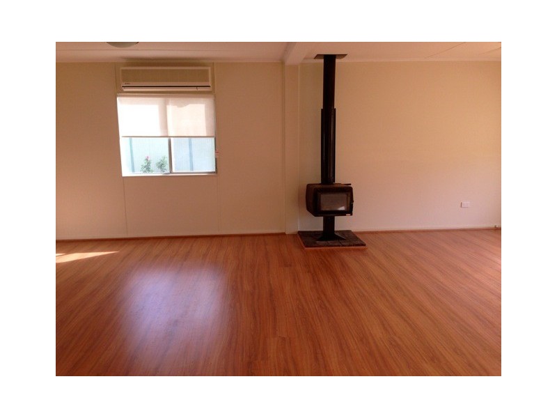 10 Down Street, Wandering WA 6308