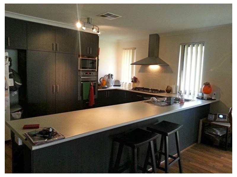 37 Wells Road, Pinjarra WA 6208