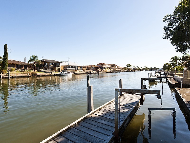 50 Wellya Crescent, South Yunderup WA 6208