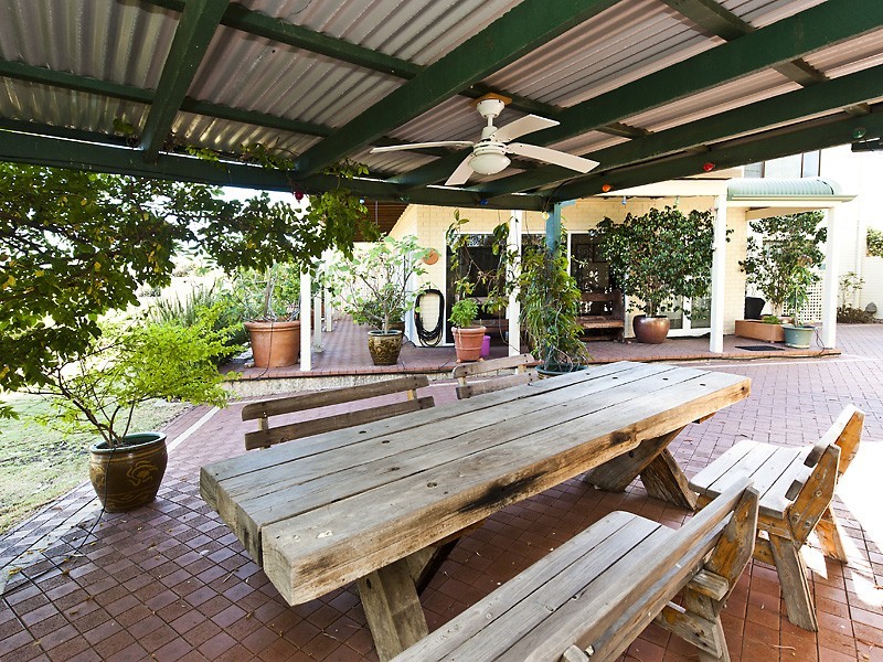 50 Wellya Crescent, South Yunderup WA 6208