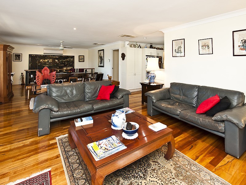 50 Wellya Crescent, South Yunderup WA 6208