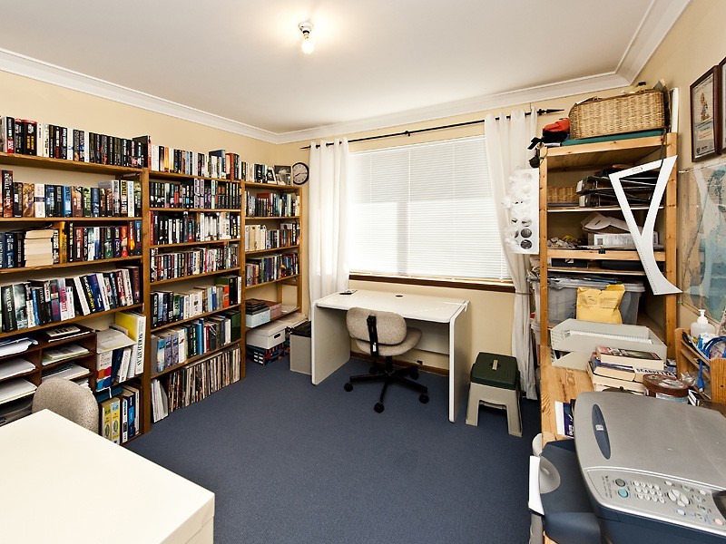 50 Wellya Crescent, South Yunderup WA 6208
