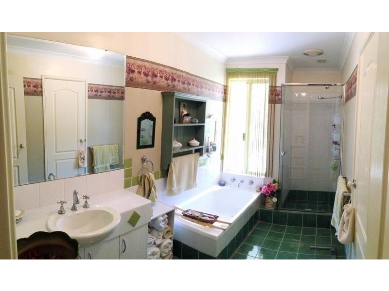 1 Butlers Retreat, Waroona WA 6215