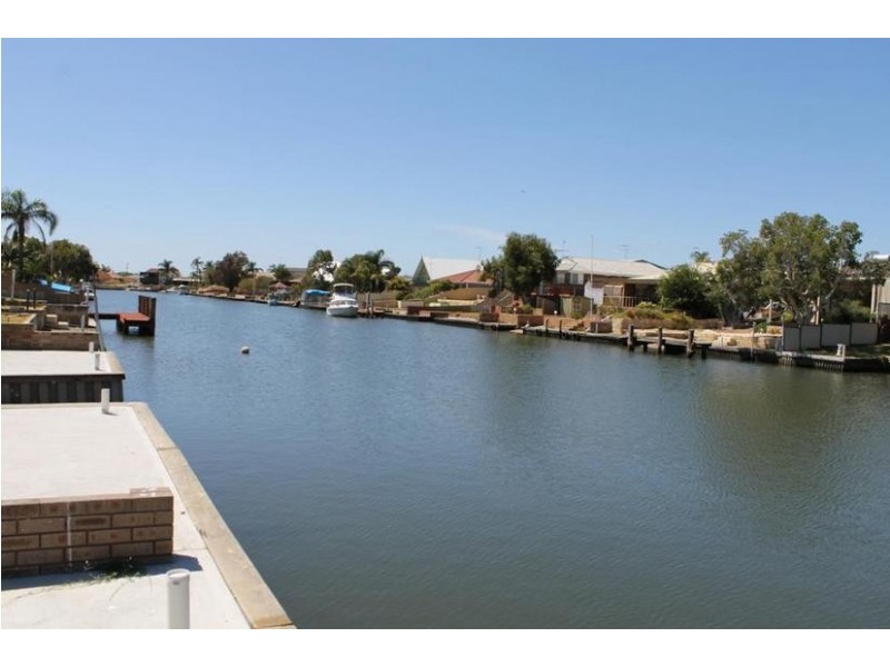 10 Tanderra Place, South Yunderup WA 6208