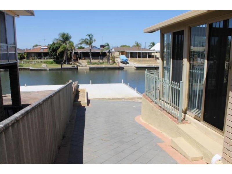 10 Tanderra Place, South Yunderup WA 6208