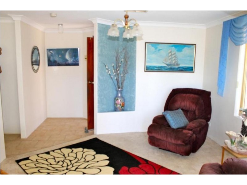 10 Tanderra Place, South Yunderup WA 6208