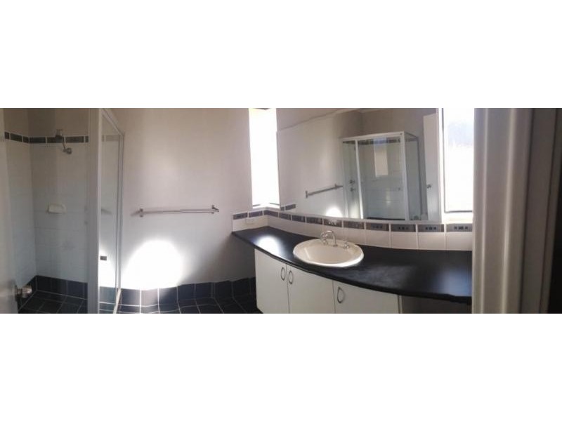 9 McKay Avenue, Waroona WA 6215