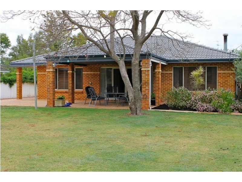 96 BANKSIA TERRACE, South Yunderup WA 6208