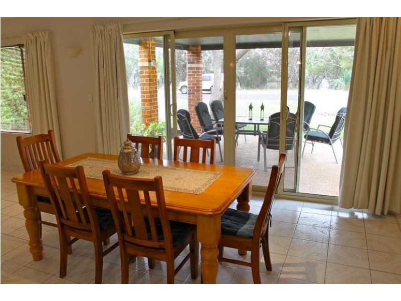 96 BANKSIA TERRACE, South Yunderup WA 6208