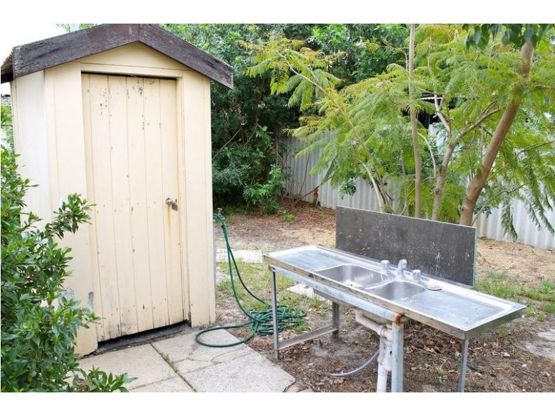 96 BANKSIA TERRACE, South Yunderup WA 6208