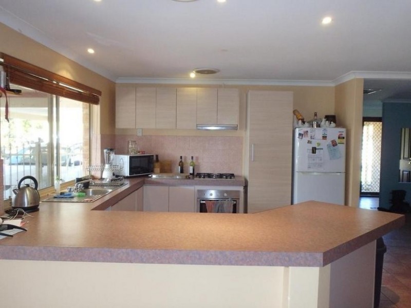 15 Warr Street, Pinjarra WA 6208