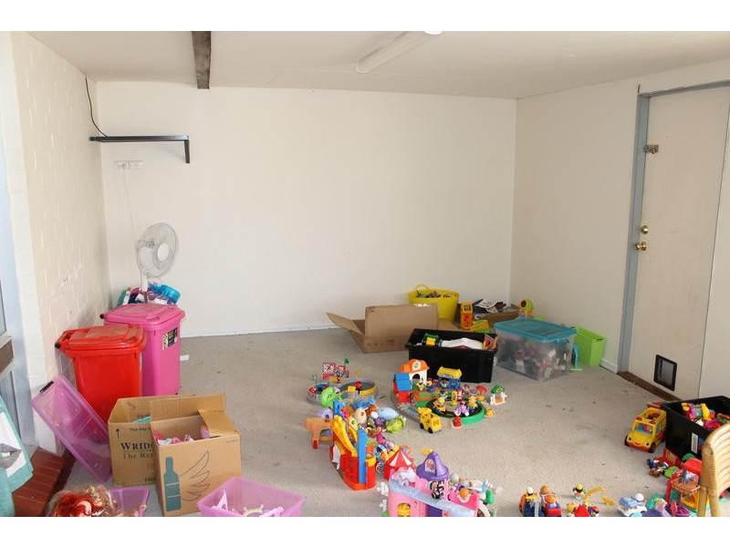 1 Casuarina Place, Pinjarra WA 6208