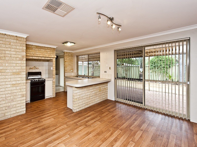 2/35 McLarty Road, Pinjarra WA 6208