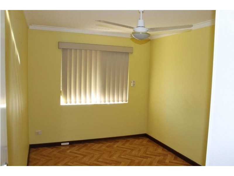 2 Peter Street, Pinjarra WA 6208