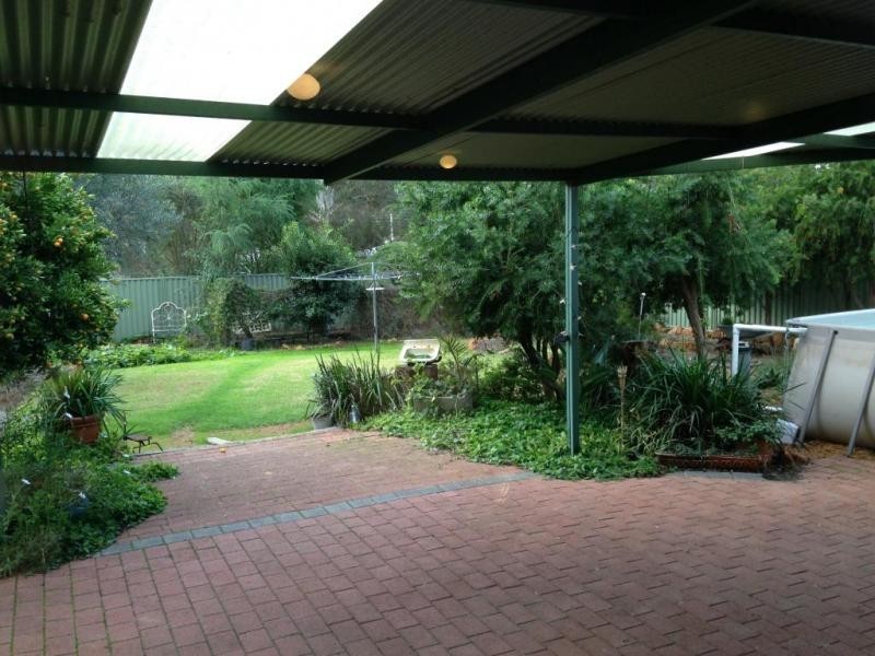 18 Begonia Court, Dwellingup WA 6213