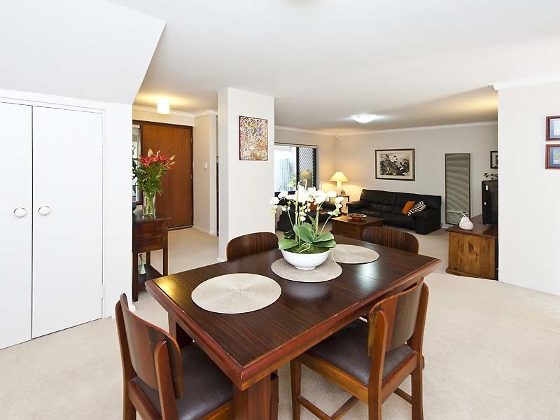 3/51 Eric Street, Como WA 6152