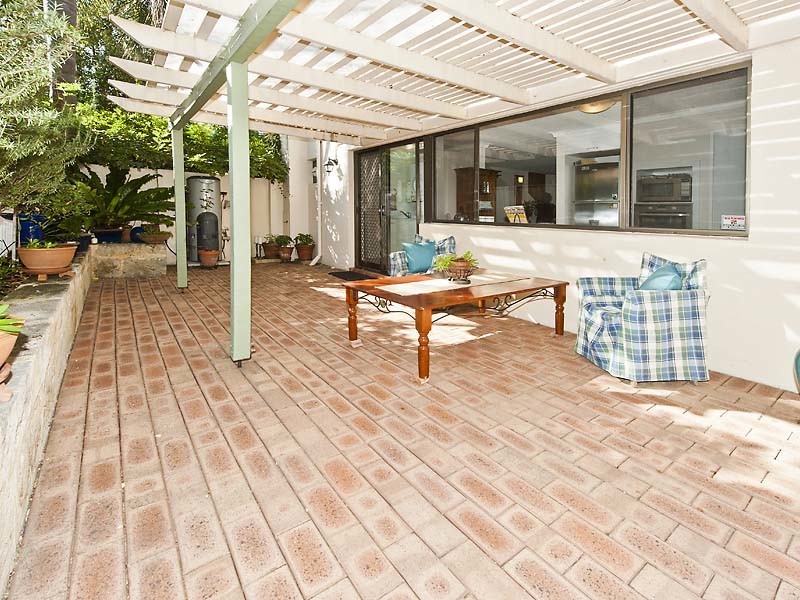 3/51 Eric Street, Como WA 6152