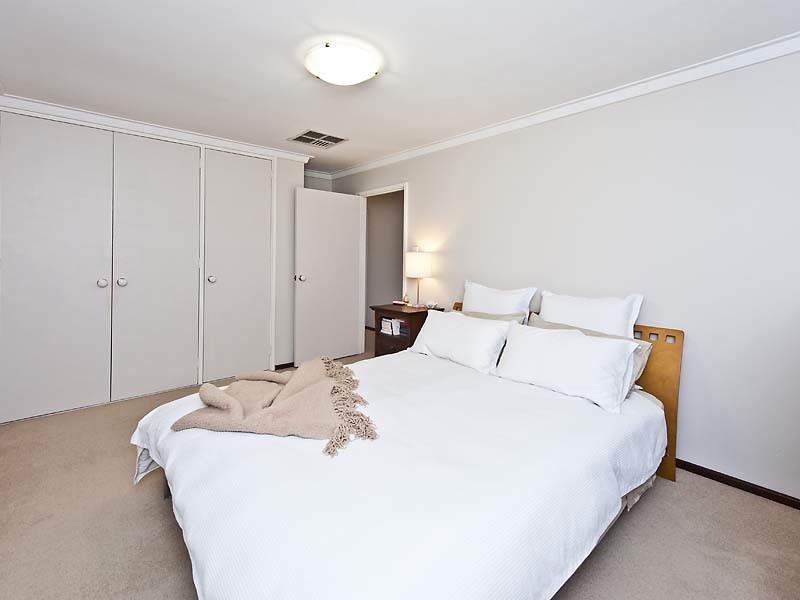 3/51 Eric Street, Como WA 6152