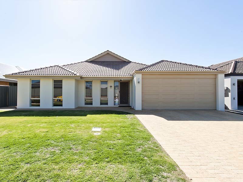 35 Purcell Gardens, South Yunderup WA 6208