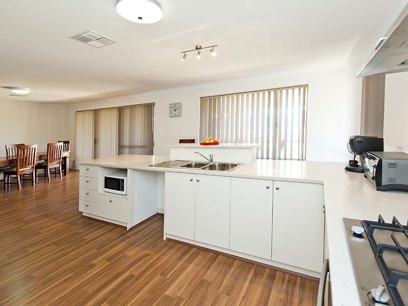 35 Purcell Gardens, South Yunderup WA 6208