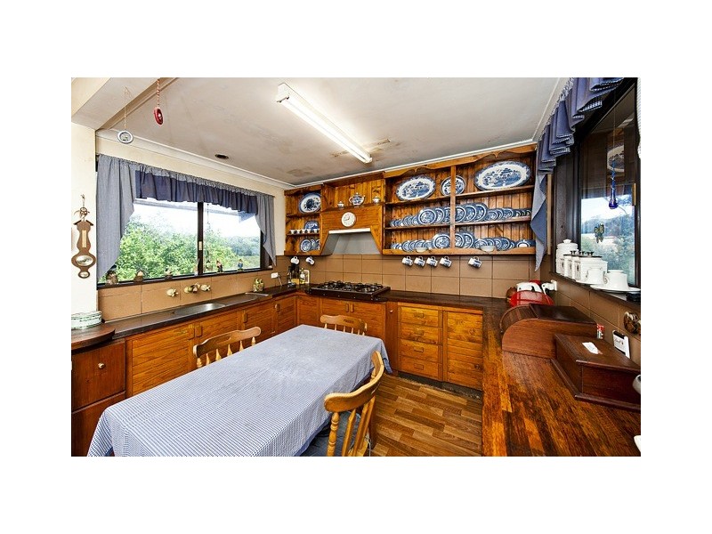 49 Old Williams Road, Dwellingup WA 6213