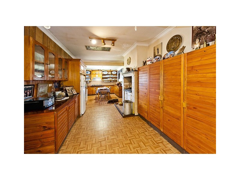 49 Old Williams Road, Dwellingup WA 6213