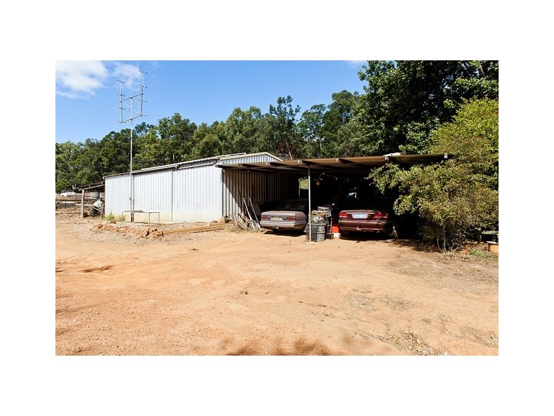 49 Old Williams Road, Dwellingup WA 6213