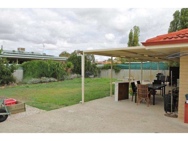 12 Jacksonia Close, Pinjarra WA 6208