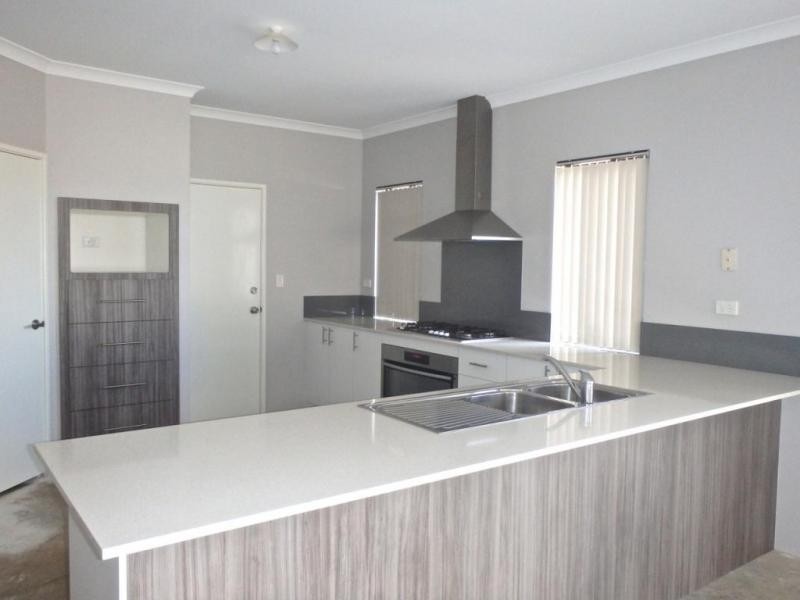 1 Chestnut Street, Pinjarra WA 6208