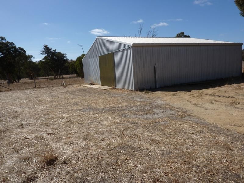 50 Pinjarra Williams Road, Quindanning WA 6391