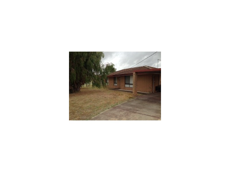 1 Nuytsia Place, Pinjarra WA 6208