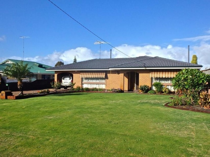 8 Cowen Street, Pinjarra WA 6208