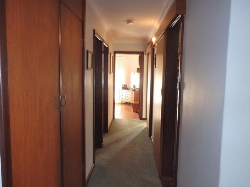 8 Cowen Street, Pinjarra WA 6208