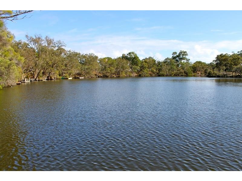 30 Murray Bend Drive, Ravenswood WA 6208