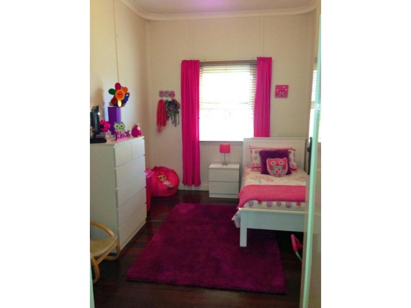 30 South West Highway, Waroona WA 6215