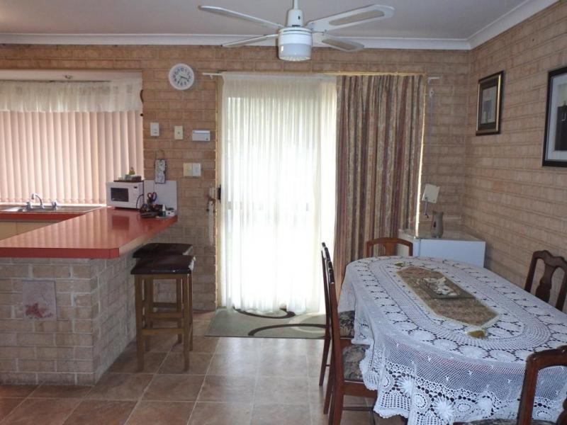 1/16 Marri Place, Pinjarra WA 6208