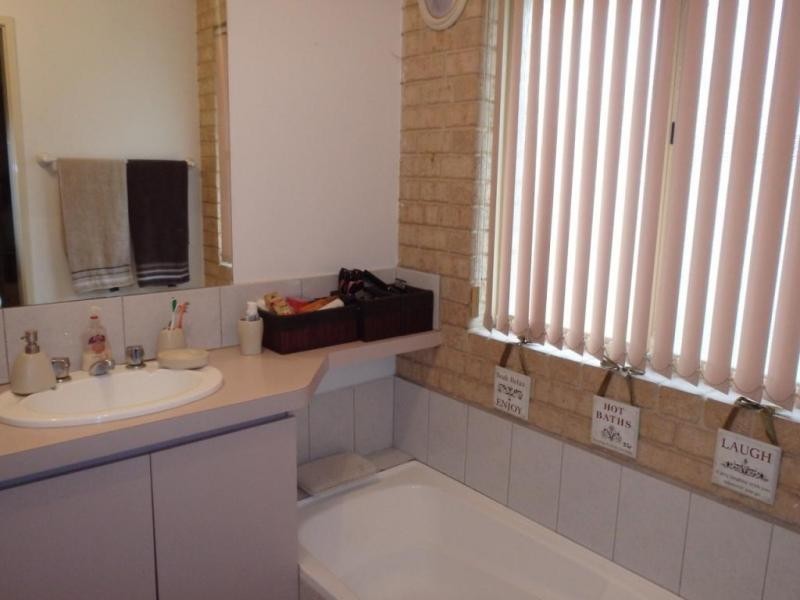 1/16 Marri Place, Pinjarra WA 6208