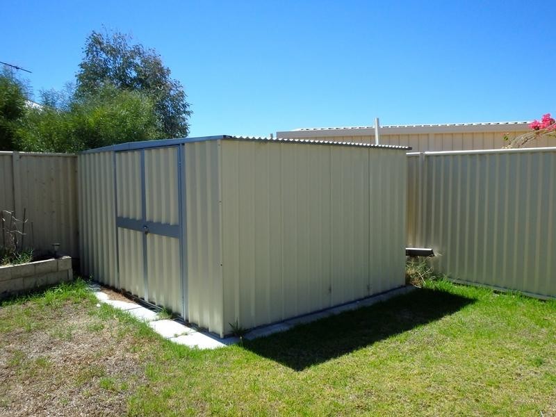 37 WELLS ROAD, Pinjarra WA 6208