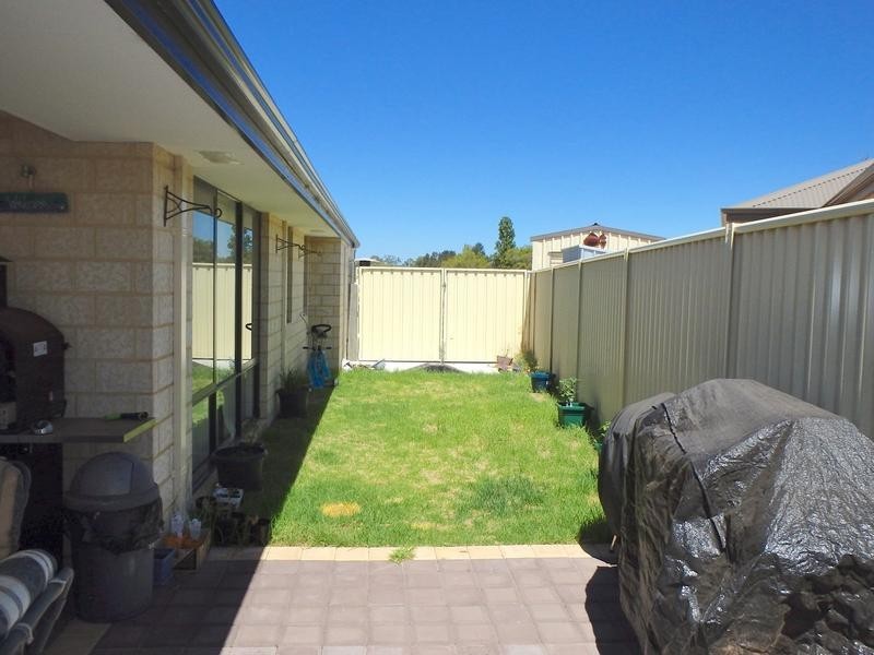 37 WELLS ROAD, Pinjarra WA 6208