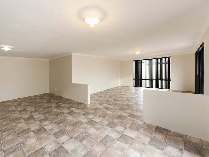 22 Hamlet Pass, Pinjarra WA 6208